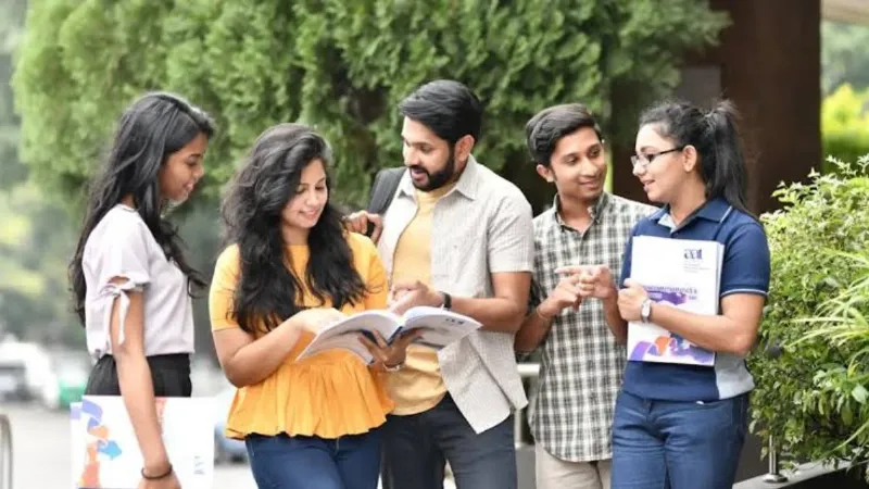 विदेश जाने से पहले जरूर देखें ये रैंकिंग! पढ़ाई और नौकरी के लिए दुनिया के बेस्ट 15 देश, टॉप-3 ने सबको चौंकाया