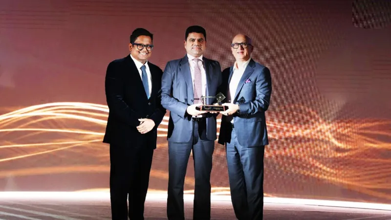 Alexander George Muthoot Conferred with Hurun India's Prestigious "Top 50 Successful Successor Award"