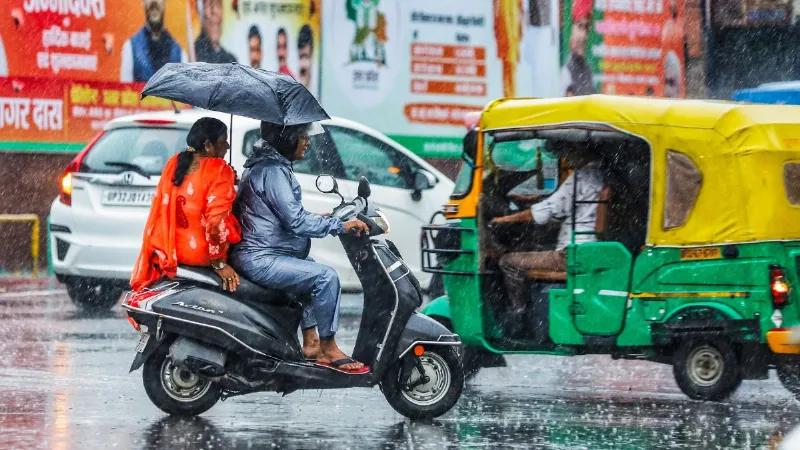 दिल्ली-NCR में गर्मी और उमस से कब मिलेगी राहत? बारिश को लेकर IMD ने दिया बड़ा अपडेट