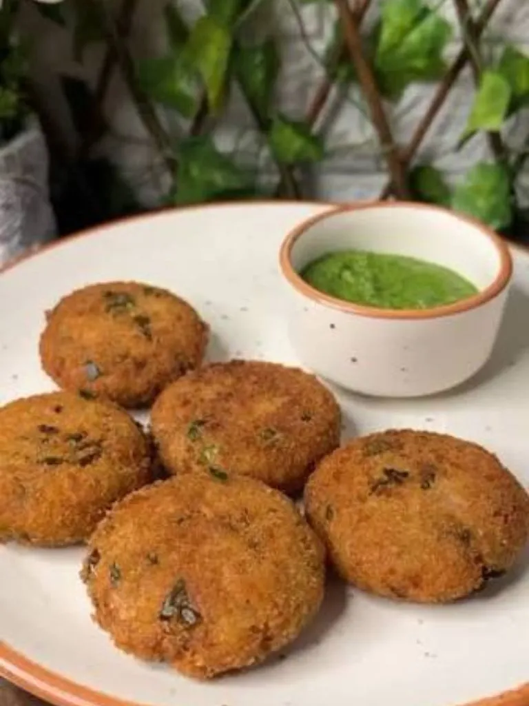 नाश्ते वाला पोहा अब बनेगा सुपर टेस्टी! ट्राई करें पोहे की ये 5 मजेदार और आसान रेसिपीज