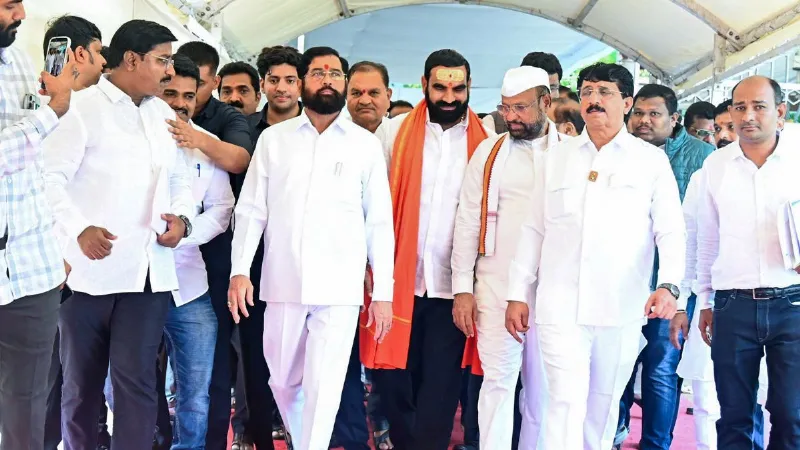 लोकसभा में बदली तस्वीर! शिंदे गुट के 6 सांसद को मिली मान्यता, TMC बागियों को भी राहत