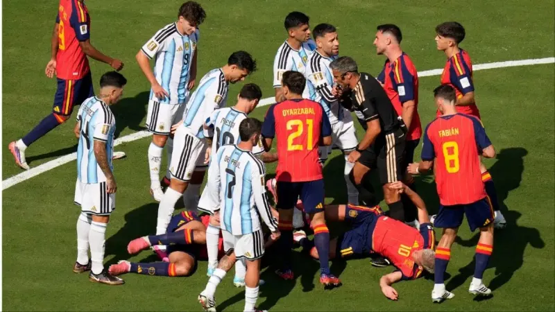Spain vs Argentina Players Fight in FIFA World Cup 2026 Final