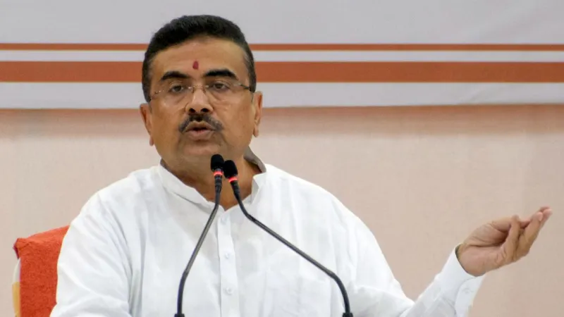 बंगाल में बड़ा बदलाव! सरकारी दफ्तरों में अब सिर्फ बंगाली भाषा में होगा काम, सीएम शुभेंदु का फैसला