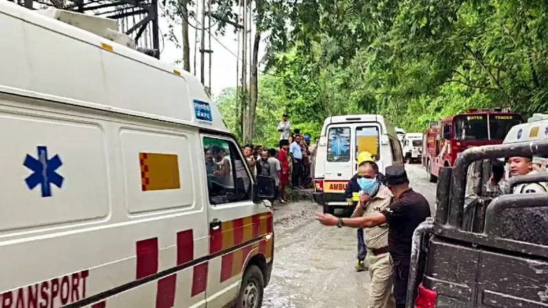सिक्किम में दर्दनाक हादसा, मीथेन गैस विस्फोट के बाद सुरंग में भूस्खलन, 7 मजदूरों की मौत, रेस्क्यू जारी