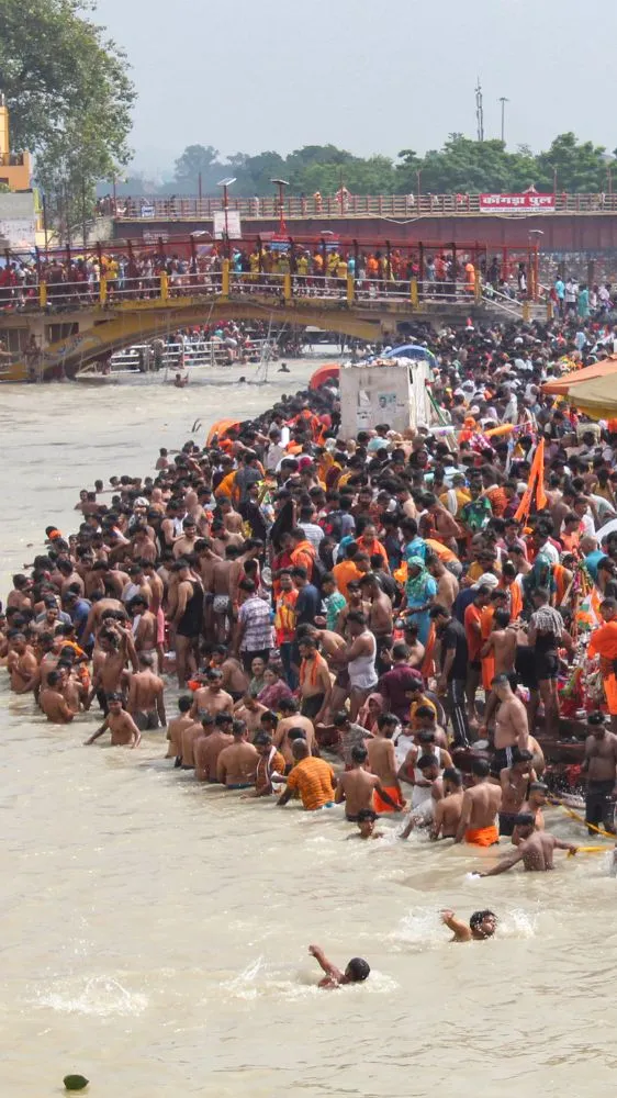 कांवड़ यात्रा 2026: हरिद्वार, गंगोत्री या गौमुख? जानें शिव अभिषेक के लिए किस जगह का गंगाजल माना जाता है सबसे शुभ कांवड़ यात्रा 2026: हरिद्वार, गंगोत्री या गौमुख? जानें शिव अभिषेक के लिए किस जगह का गंगाजल माना जाता है सबसे शुभ