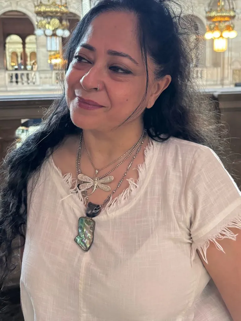 शाहरुख खान की ऑनस्क्रीन मां से 'रामायण' की मंथरा तक, सपोर्टिंग रोल्स से बनाई अलग पहचान, जानिए कौन हैं शीबा चड्ढा