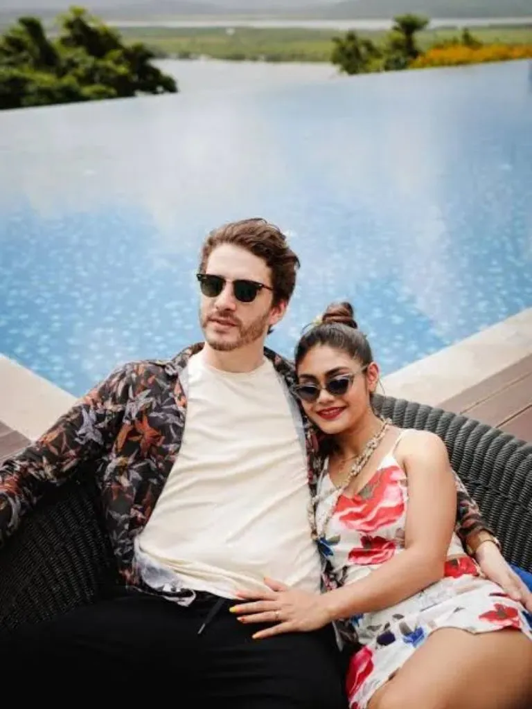 विदेशी पति संग Sreejita De का ग्लैमरस वेकेशन, स्टाइलिश तस्वीरों ने  मचाई हलचल