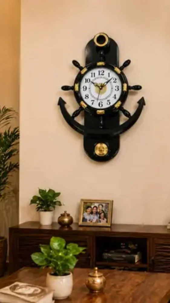 Vastu Tips: पेंडुलम वाली घड़ी की सही दिशा बदल सकती है घर की किस्मत, जानें क्या कहते हैं वास्तु नियम Vastu Tips: पेंडुलम वाली घड़ी की सही दिशा बदल सकती है घर की किस्मत, जानें क्या कहते हैं वास्तु नियम