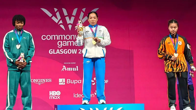 CWG 2026 में मीराबाई चानू का जलवा, भारत को दिलाया पहला गोल्ड; कॉमनवेल्थ में लगाई गोल्ड की हैट्रिक