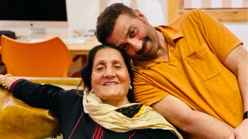 Sunny Deol gets emotional while sharing a photo with his mother film Bantwara 1947