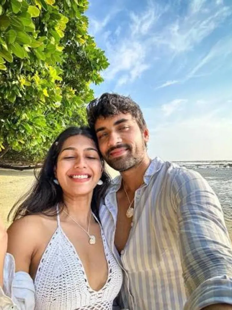 ₹35 लाख की नौकरी छोड़ी, अब कंटेंट क्रिएशन से करोड़ों की कमाई! जानें टेक कपल की सफलता की कहानी