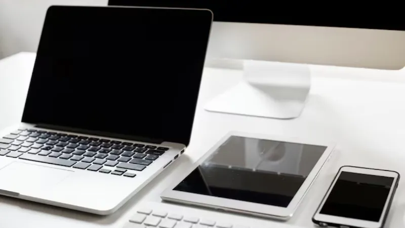 Tech Alert for Apple Users Threat to several devices, including iPhone and Mac