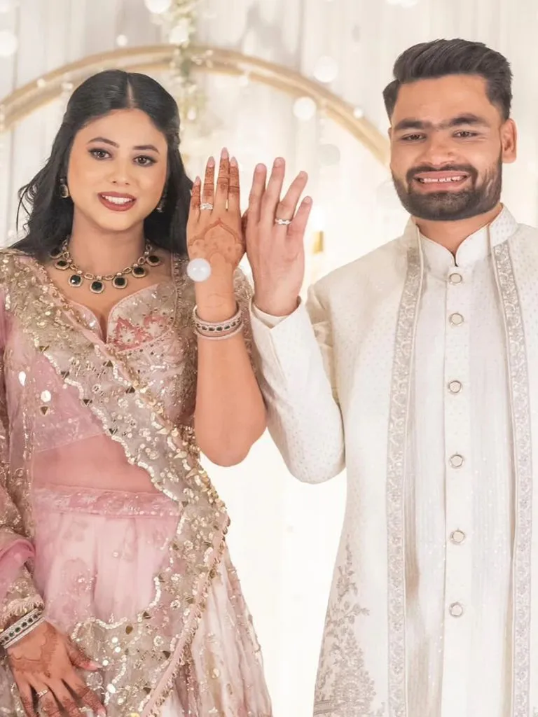 Rinku Singh Priya Saroj Love Story: पहली मुलाकात से सगाई तक, जानिए कैसे शुरू हुई Rinku Singh और प्रिया की खूबसूरत प्रेम कहानी Rinku Singh Priya Saroj Love Story: पहली मुलाकात से सगाई तक, जानिए कैसे शुरू हुई Rinku Singh और प्रिया की खूबसूरत प्रेम कहानी