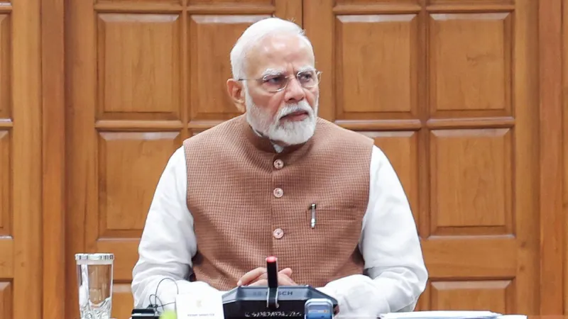 होर्मुज संकट पर सरकार अलर्ट, पीएम मोदी ने मंत्रियों संग की हाईलेवल बैठक, क्या है भारत का प्लान?
