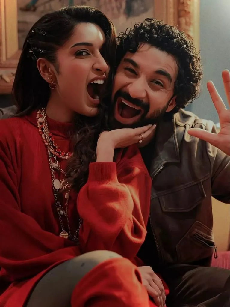 फोन बेचकर बनाया पहला वीडियो, आज बॉलीवुड तक पहुंचीं निहारिका NM, जानिए उनकी प्रेरणादायक सफलता की कहानी