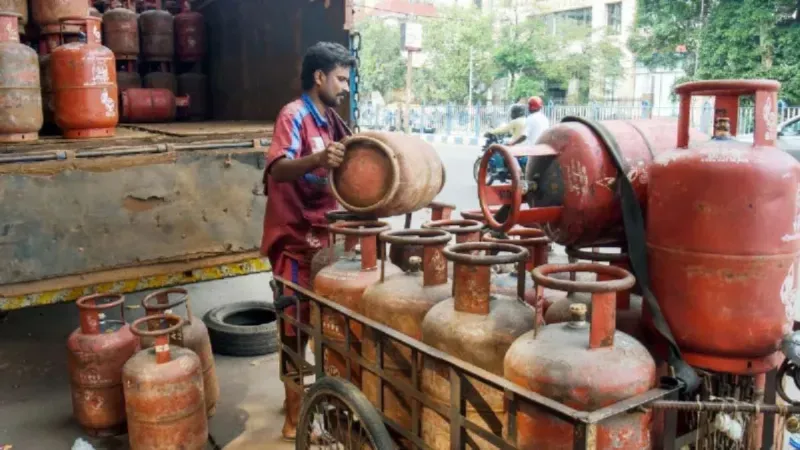 16 अगस्त तक पूरा करें यह जरूरी काम, वरना गैस सिलेंडर मिलने में हो सकती है परेशानी!