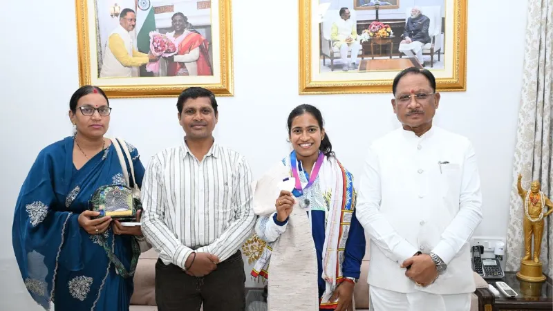 30 लाख का इनाम और प्रमोशन... कॉमनवेल्थ में सिल्वर जीतने वाली ज्ञानेश्वरी यादव को छत्तीसगढ़ सरकार का तोहफा