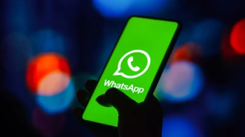 क्या आपका भी WhatsApp अचानक हो गया बंद? 24 घंटे के लिए रिव्यू में फंसे कई अकाउंट, जानिए बचने का तरीका