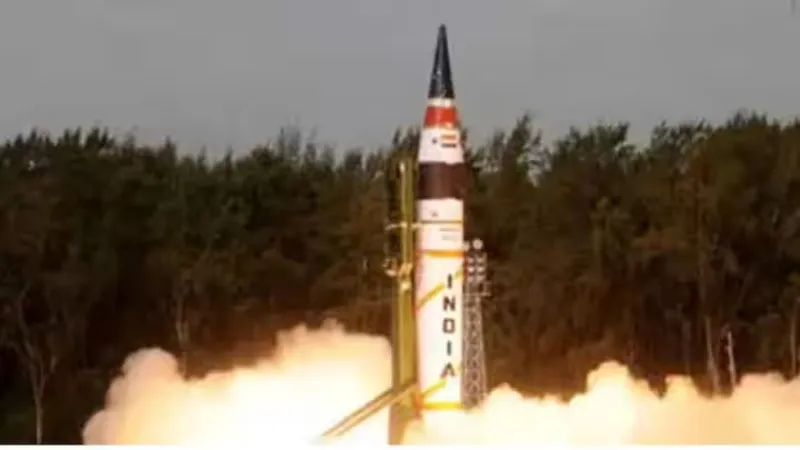 3000 KM दूर तक दुश्मन का काल बनेगी अग्नि-4, भारत ने किया सफल परीक्षण, जानें इस मिसाइल की खासियत