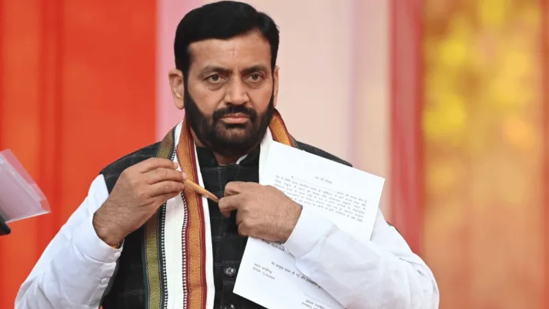 हरियाणा में फिर चली तबादला एक्सप्रेस, 17 IAS और 7 HCS अफसरों का तबादला, किसे कहां मिली जिम्मेदारी?
