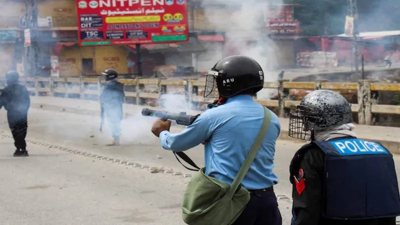 PoK में हिंसा पर पाकिस्तान को UN की फटकार, प्रदर्शनकारियों की मौत का देना होगा हिसाब!