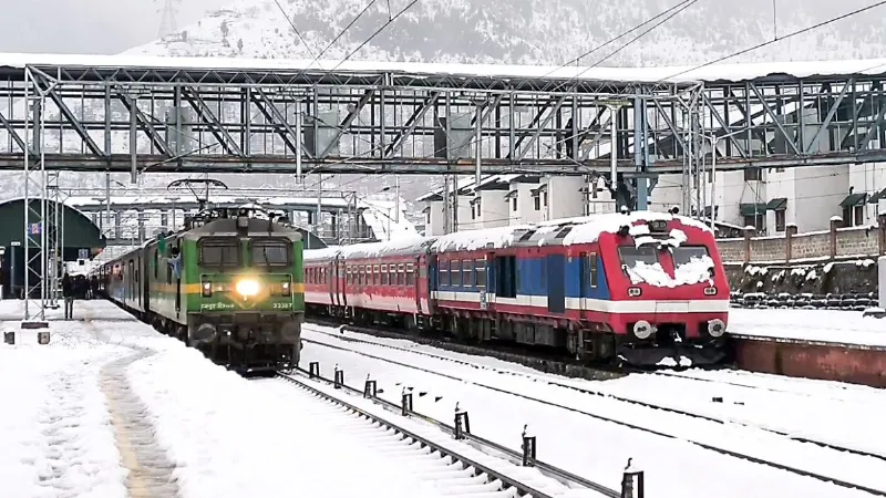 RRB Group D: 10वीं पास युवाओं के लिए सरकारी नौकरी का मौका, रेलवे में 30 हजार पदों पर होगी बंपर भर्ती