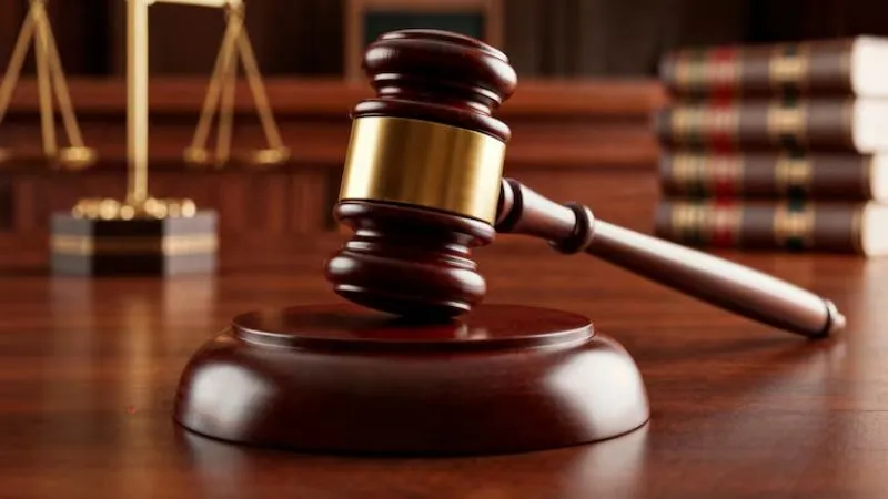 NRC लिस्ट में शामिल लोगों के लिए पहचान पत्र जारी करने की मांग, SC ने केंद्र और असम सरकार से मांगा जवाब