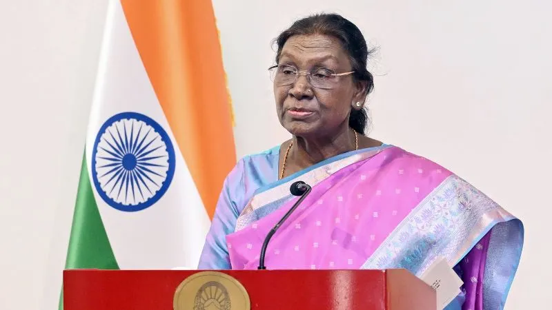 वंदे मातरम् के अपमान पर होगी कानूनी कार्रवाई, राष्ट्रपति मुर्मू ने बिल को दी मंजूरी