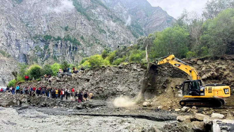 हिमाचल में बारिश का कहर! 157 मौतें, 259 सड़कें बंद, करोड़ों का नुकसान; 5 जिलों में ऑरेंज अलर्ट