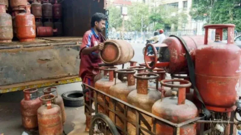 रसोई गैस की सप्लाई पर नहीं आएगा संकट! सरकार ने बनाया नया प्लान, 21 कंपनियों को मिला बड़ा टारगेट
