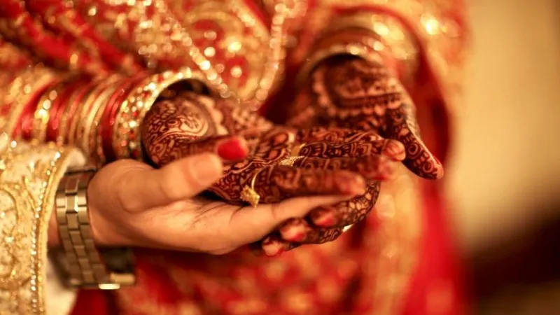 शादी की शॉपिंग के बाद फोन बंद... फेरों के दिन फरार हुई दुल्हन, प्यार का नाटक कर ठगे 6 लाख रुपये