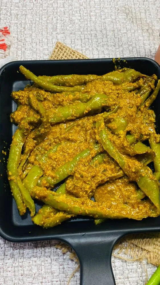 Rajasthani Dahi Mirchi: रोज-रोज की सब्जी से हैं परेशान? बनाएं झटपट तीखी दही-मिर्च