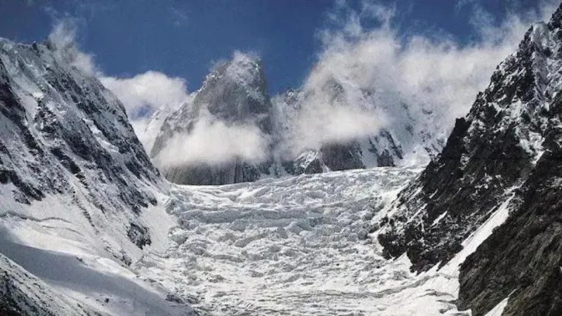 नेपाल बाढ़ के बीच बढ़ी नई टेंशन, दोगुनी रफ्तार से पिघल रहे हिंदू कुश के ग्लेशियर, ICIMOD ने दी चेतावनी
