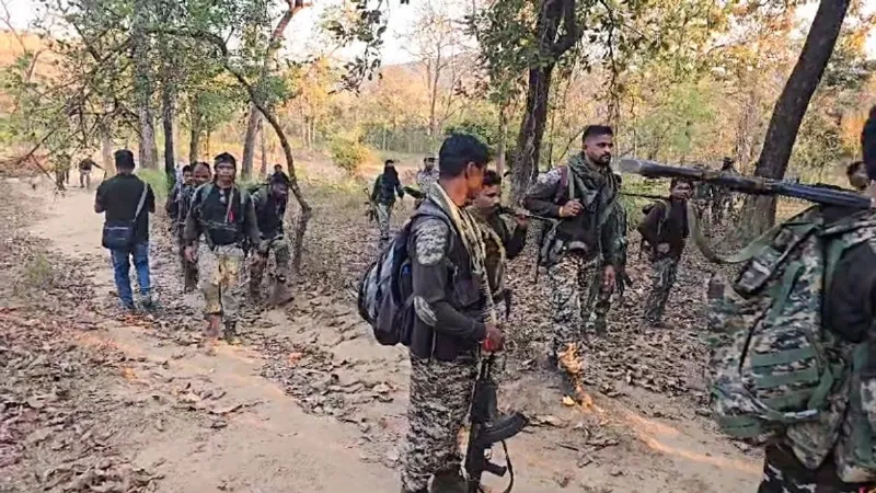 छत्तीसगढ़ के गरियाबंद में सुरक्षाबलों-नक्सलियों के बीच मुठभेड़, 10 नक्सली मारे गए, 1 करोड़ का इनामी भी ढेर