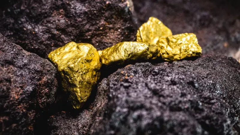 Scientists estimate around 20 million tonnes of gold dissolved in seawater but extraction remains challenging