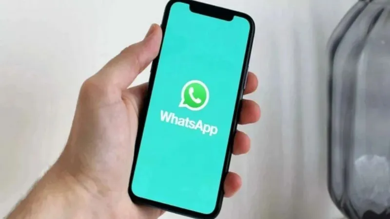 iPhone यूजर्स के लिए WhatsApp का धमाकेदार अपडेट, अब कभी मिस नहीं होंगे जरूरी मैसेज