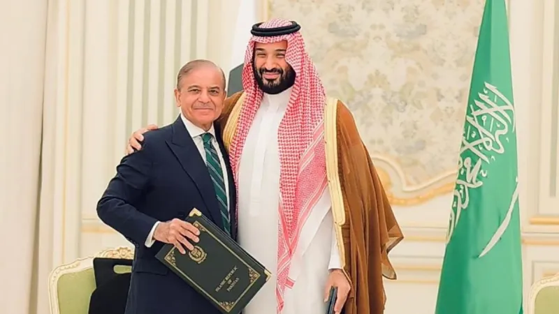 Defence Deal with pakistan and saudi arabia nuclear-armed Pakistan