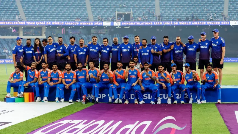 Team India reached Mumbai after winning the Asia Cup