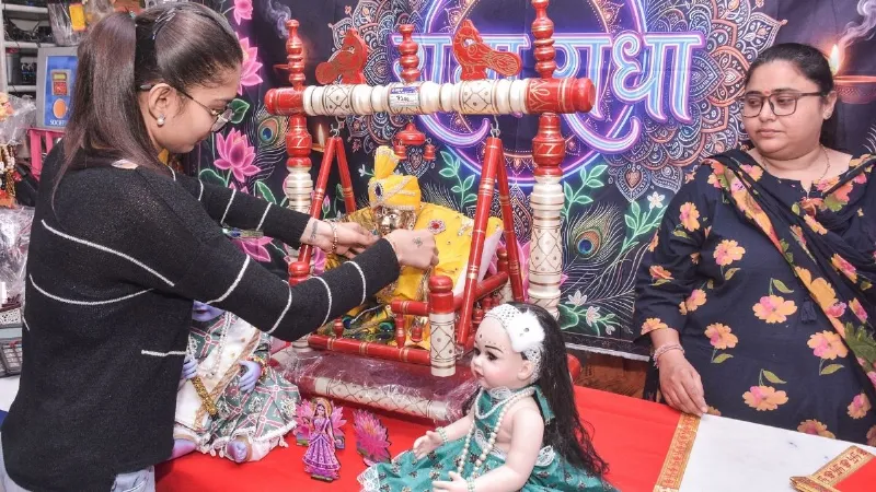 Janmashtami 2026: श्रीकृष्ण जन्माष्टमी पर बन रहे 7 शुभ योग, जानें पूजा का सबसे शुभ समय