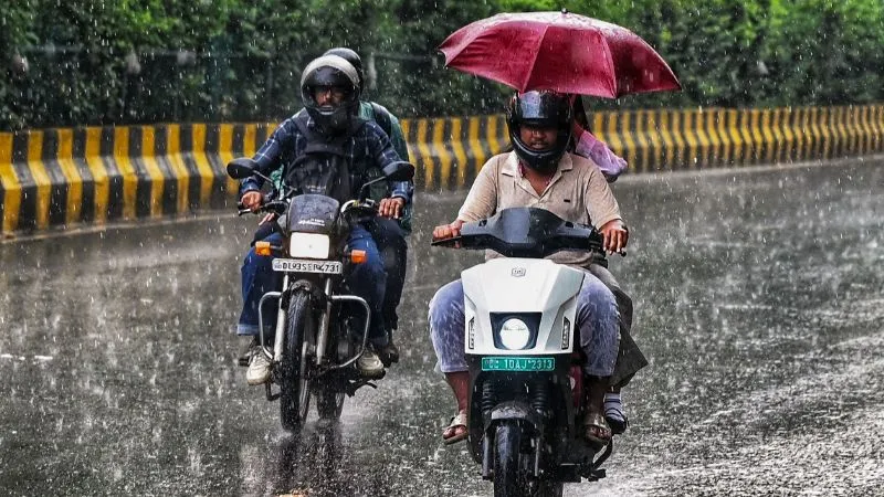 IMD का बड़ा अलर्ट! 3 सितंबर को इन राज्यों में जमकर बरसेंगे बादल, आंधी-बिजली की भी चेतावनी