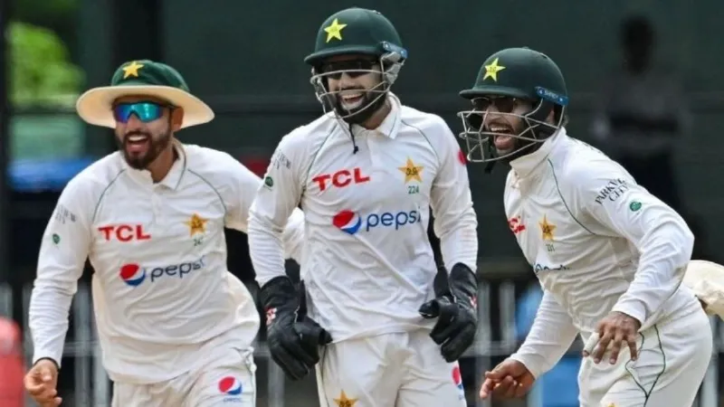 रिजवान, इमाम और आगा की 'गंदी हरकत'! ड्रेसिंग रूम विवाद के बाद PCB ने भेजा घर, पाकिस्तान टीम में बवाल
