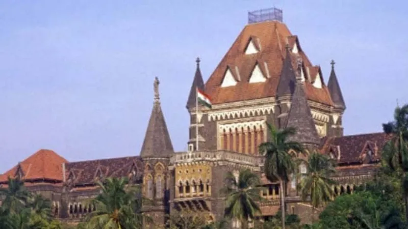 Bombay High Court Vacancy: बॉम्बे हाईकोर्ट में निकली भर्ती, 4th Pass भी कर सकते हैं अप्लाई