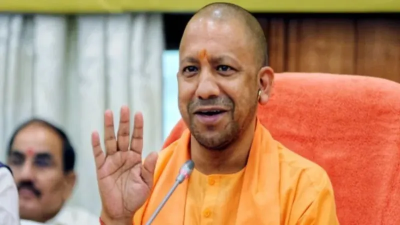 यूपी के आउटसोर्स कर्मचारियों की बल्ले-बल्ले, अब बीमार होने पर मिलेगी 78 दिनों की पेड लीव