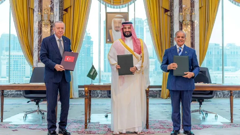 Pakistan prepares to attack Houthis Saudi Arabia Mecca Pact Warns Iran