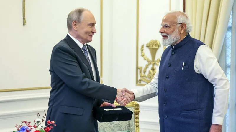 Su-57E, S-400 से लेकर R-37M तक... कई घातक हथियारों के ऑफर लाए हैं पुतिन, भारत किसके लिए होगा तैयार?