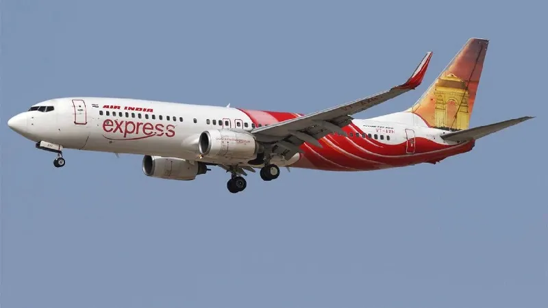 Air India Flight: भोपाल-दिल्ली फ्लाइट की जयपुर में इमरजेंसी लैंडिंग, इंजन फेल होने की सूचना से मचा हड़कंप
