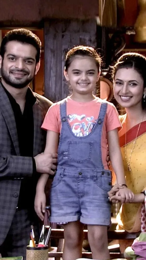 TV की इस चाइल्ड स्टार ने 15 साल में खरीदा करोड़ों का घर, सलमान-सनी देओल संग कर चुकीं काम, जानें कौन है ये स्टार?