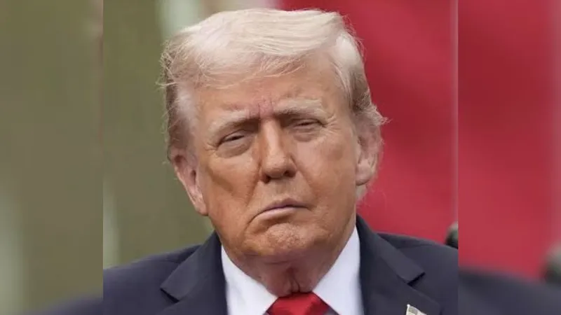 America Shut Down today over funding bill republican democrat