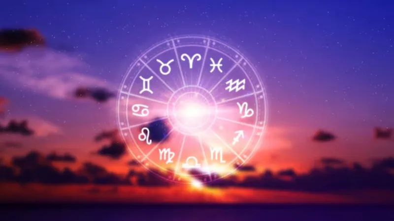Aaj Ka Rashifal 15 October 2025 Today Zodiac Sign In Hindi