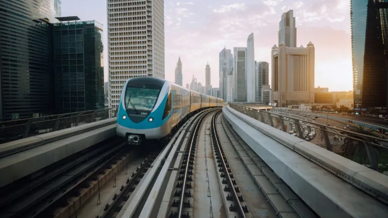 Dubai new rules for the metro sleeping is prohibited fine you if you will do